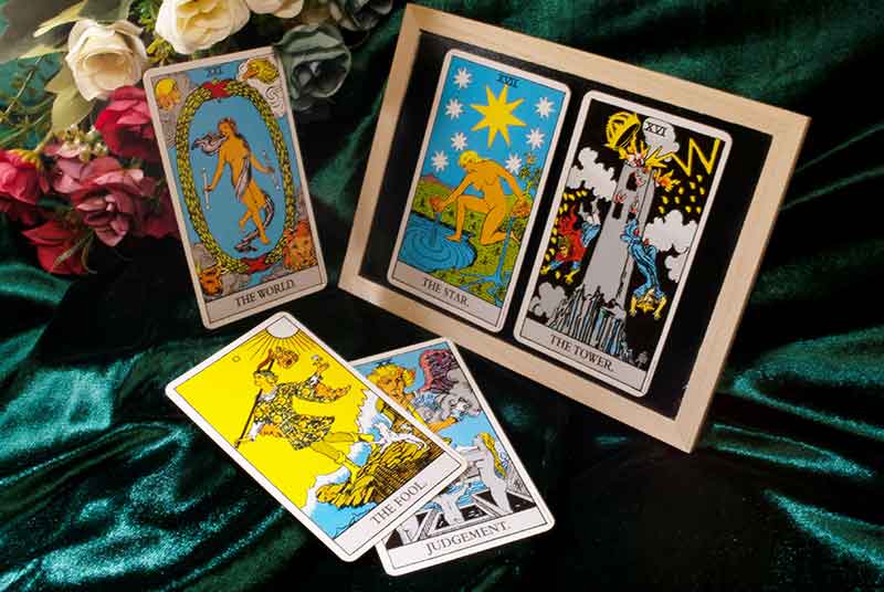 Wahrsagen Hellsehen Esoterik Tarot